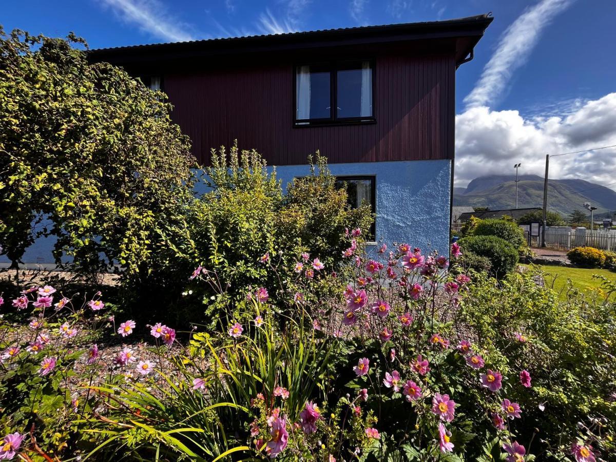Snowgoose Apartments & Bunkhouse フォート・ウィリアム エクステリア 写真